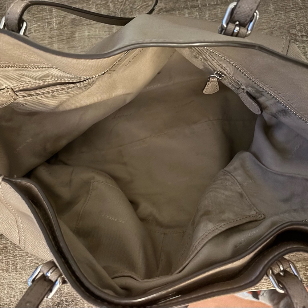 Coach Purse - Picture 5 of 12